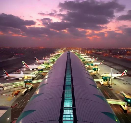 迪拜國際貨運(yùn)迪拜國際貨運(yùn)代理公司