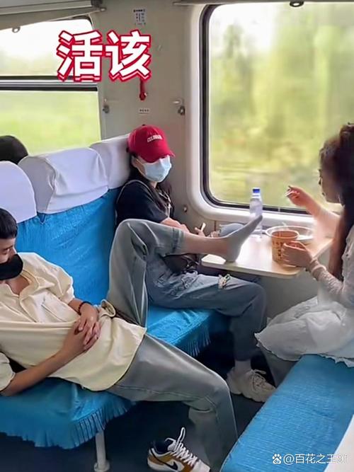 貨運小伙吃飯貨運小伙吃飯視頻